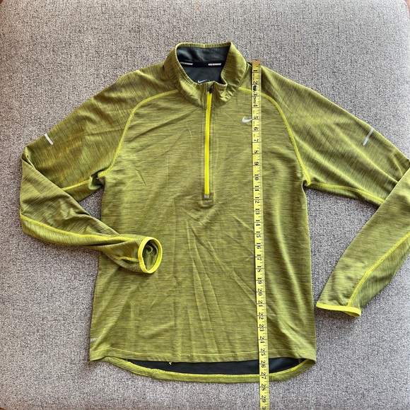 🟢 3 for $15 Bundle | Nike Dry-fit Runners Pullover [Read description] - Picture 9 of 11